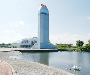 標津サーモン科学館（サケの水族館）